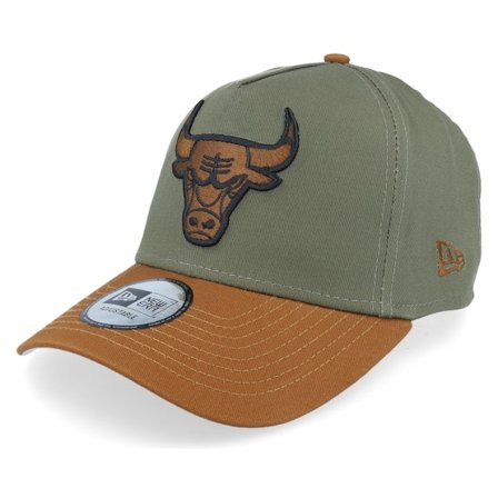 New Era - NBA Grønn adjustable Caps - Hatstore Exclusive x Chicago Bulls NBA Contrast Visor Olive/Brown A-frame Adjustable @ Hatstore