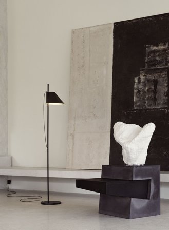 Yuh gulvlampe - sort