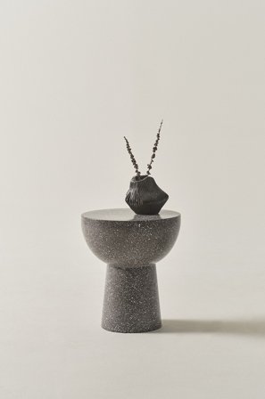 Jotex - Sidebord, Diameter 35 Cm Mørk grå terrazzo - BALIS - Kjøp Sidebord & småbord hos Jotex