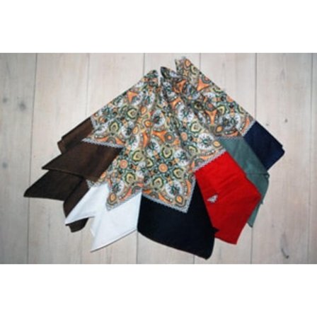 TVÅ-PACK Stora (70 X 70cm) Snusnäsdukar Bandanas Svart+Grön