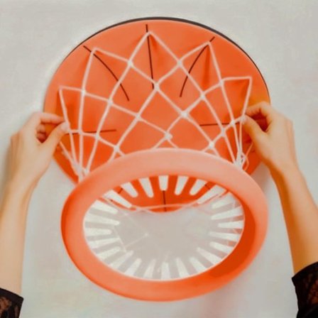 Hængende basketballkurv - Bærbart loft- og vægsystem - Mini basketballsæt til indendørs og udendørs brug - Sjovt legetøj til børn og voksne - Med bold