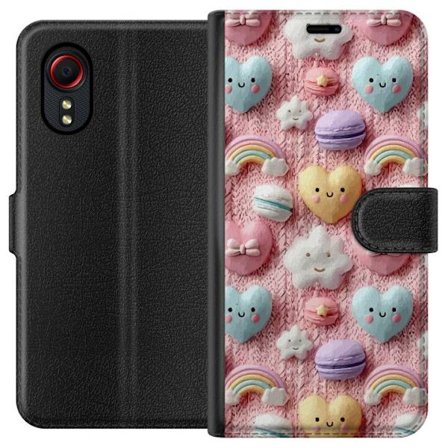 Yhteensopiva Lompakkokotelo Samsung Galaxy Xcover 5 Pastellimotiiivi sydämillä, pilvillä, sateenkaarilla ja makaronseilla vaaleanpunaisella taustalla