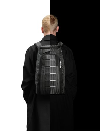 Db Journey Hugger Backpack 20L - Black - ONE SIZE