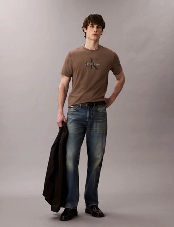 Calvin Klein Jeans Ss Hero Monologo Tee 20S - Brown - XS