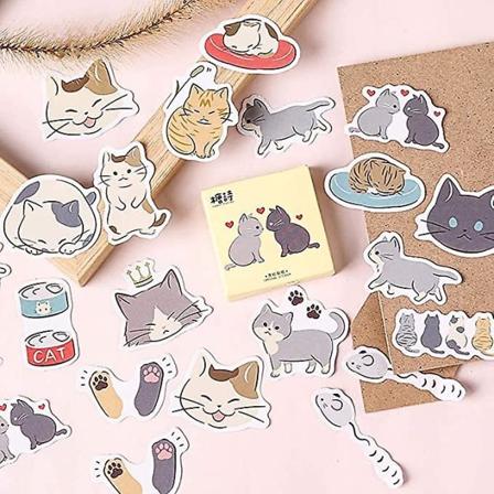 GHYT-kannettavan tietokoneen tarrat, 45 kpl laatikossa DIY-koristelu Super Cute Cats -tarrat kannettavalle tietokoneelle, suunnittelijoille, 