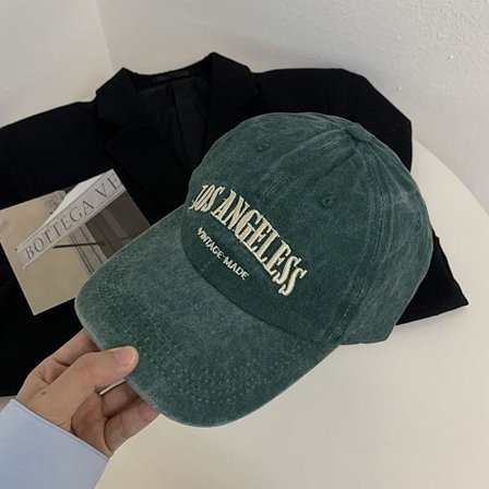 Hatt Retro baseballkeps för kvinnor visar ett litet ansikte