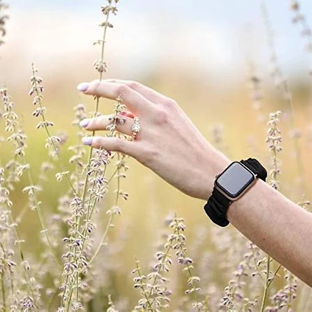 4 st kompatibla med Apple Watch Band Scrunchie 38mm 40mm 41mm 42mm 44mm 45mm Söt tryckt elastisk Solo Loop Bands Dam armband