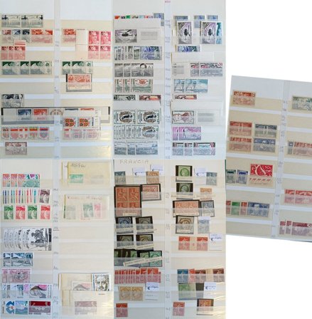 Frankrig til 1981 - 2 indstiksbøger med kassetter