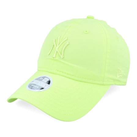 New Era - MLB Groen unconstructed Cap - New York Yankees Womens Nylon 9TWENTY Light Neon Green Dad Cap @ Hatstore
