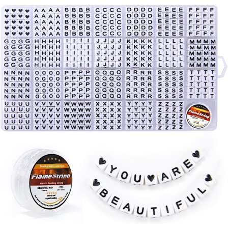1000+ stk firkantede bokstavperler, 6x6 mm perler, perler til smykkefremstilling, perler til armbåndfremstilling, alfabetperler, i 28 rutenettboks (