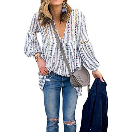 Dam V-ringad T-shirt Med Print
