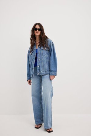 NA-KD Oversized Classic Denim Jacket - Skjortejakker - Blå - EU 34