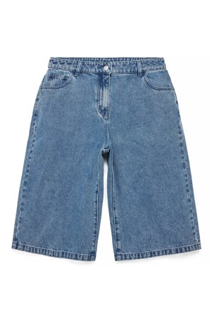 Naomi Anwer x NA-KD Oversized lång shorts med mellanhög midja - Jeansshorts - Blå - EU 44