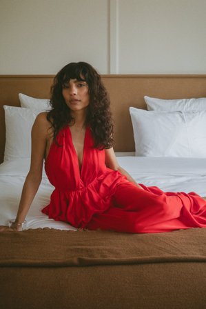 NA-KD V Neck Ruffle Hem Top - Sommersæt - Rød - EU 40