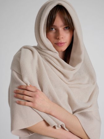 Kashmina - Florlett kashmirskjerf "Flow" - cream