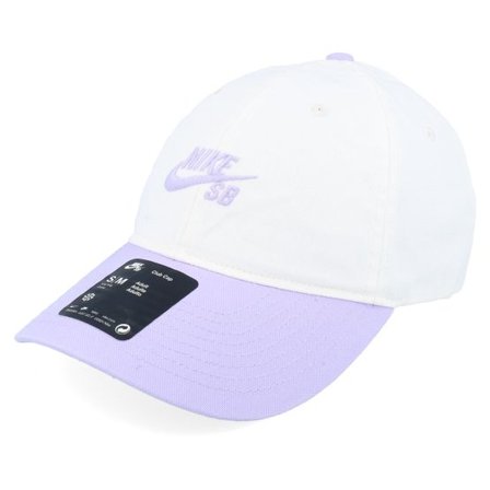 Nike - Vit unconstructed Keps - Club Cap U Fb Sail/Hydrangeas Dad Cap @ Hatstore