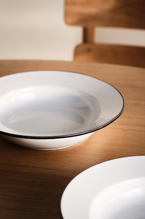 Jotex - Pastatallerken 2-pakke ø 26.5 Cm Vit/svart - ALVE - Kjøp Tallerkener hos Jotex