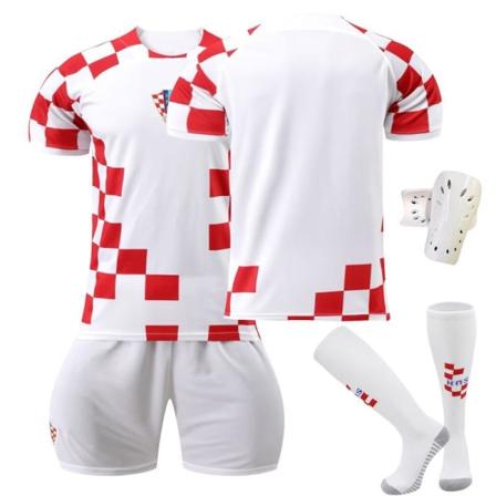 22-23 ny Kroatien hjemme nr. 10 Modric fodboldtrøje sæt VM trøje med originale sokker No size socks + protective gear #L