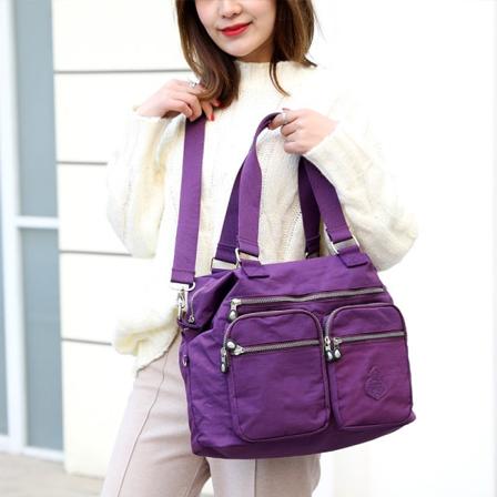 Skulder Crossbody Bærbar Nylontaske med stor kapacitet Rejserygsæk Modetaske Black