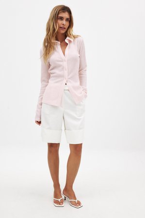 Linn Eklund x NA-KD Lockere Shorts aus Leinenmischung mit mittlerer Taille - Sommerset - OffWeiß - EU 40