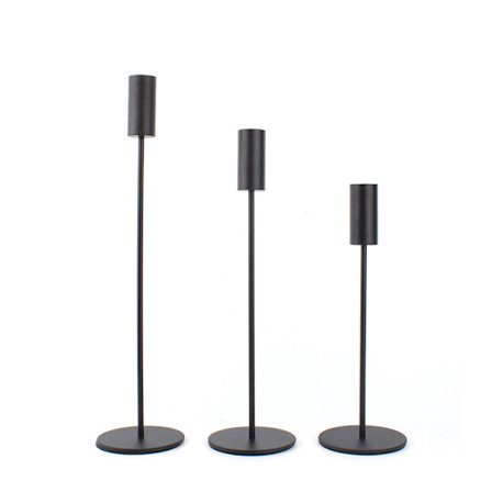 Kynttilänjalkojen sarja 3, matta kynttilänjalkojen pidikkeet, koristeellinen C