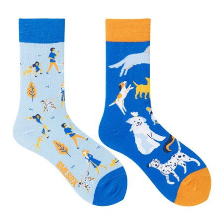 5 par Många stilar av AB-strumpor asymmetriska kreativa trendiga strumpor roliga par mandarinanka färgade mellanhöga strumpor