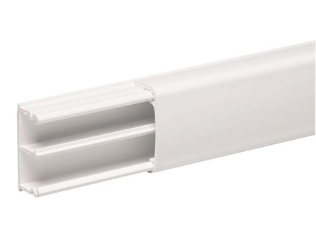 Schneider Electric ISM14430P Installasjonskanal 35 x 18 x 2100 mm Hvit, plast, Installasjonsmaterial