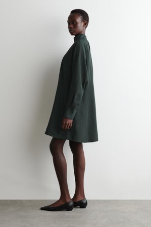 COS Women's Vestido Corto Con Mangas De Murciélago in Negro