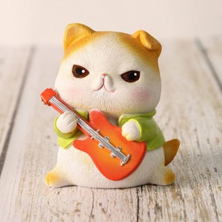 Auton sisustus Musiikki Kissapatsas F F