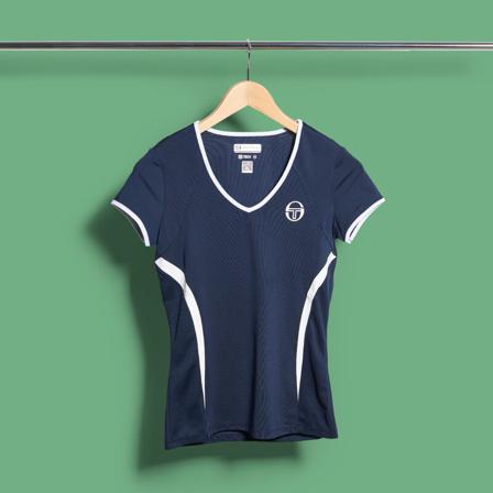 EVA T-SHIRT finns hos Racqet