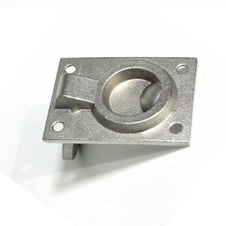 Modern Amerikansk Garderob med Svart, Vit och Blå Champagnehandtag