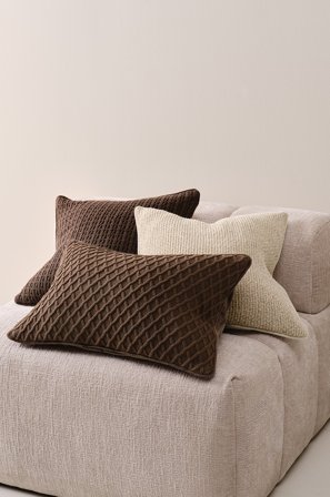 Jotex - Putetrekk 3-pakning Brun - MILA - Kjøp Pynteputer & trekk hos Jotex