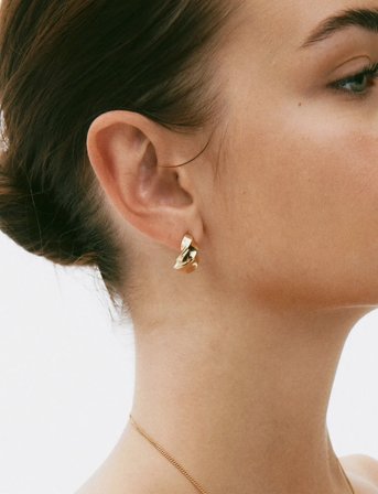 Edblad Helix Studs Gold - Gold - ONE SIZE