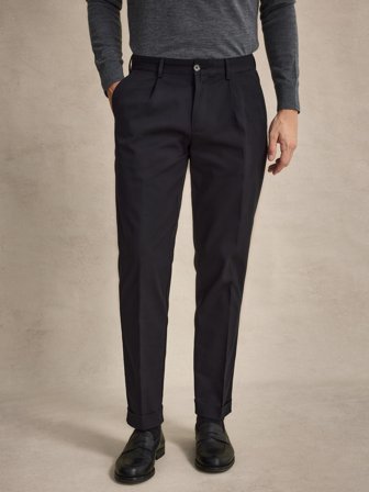 John Henric Men's Schwarze Plissee-Hose Relaxed Fit Size 44