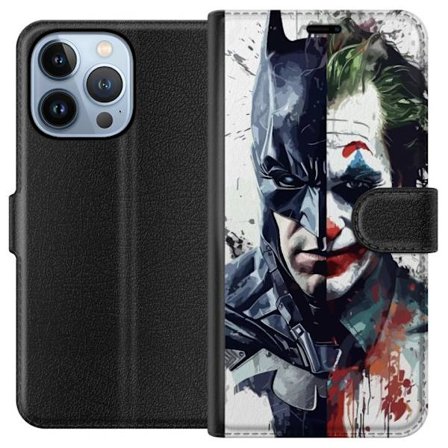 Kompatibelt Lommeboketui til Apple Apple iPhone 13 Pro Delt portrett av Batman og Joker i dramatisk illustrasjon, ikonisk superhelt motiv med mørk ku