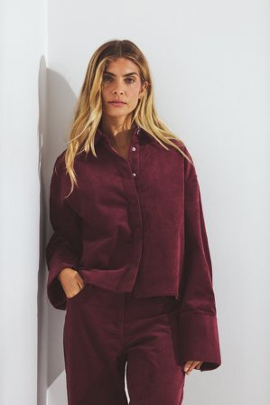 Shpresa x NA-KD Chemise coupe carrée en velours côtelé - - Burgundy - EU 44