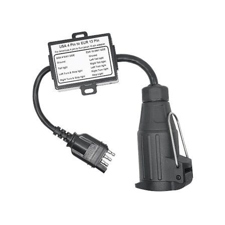 Omformer for tilhengerlys fra USA til EU for amerikansk 4-pin flat kontakt til europeisk 13-pin rund plugg