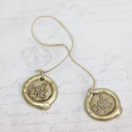 A Lot Decoration - Pynt God Jul Sigill - antikguld 2-pack