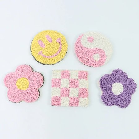 Thermal Insulation Table Mat Hand Tufted Plush Flower Coaster Home Decoration Gift Carpet Coaster Table Decoration Accessories