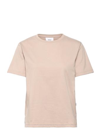 Heavy Line T-Shirt T-shirts & Tops Short-sleeved Vaaleanpunainen Makia