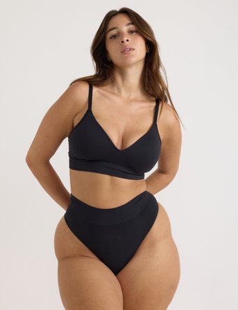 Organic Basics Smooth Padded Bra - Black - S