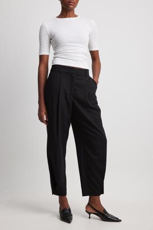 Lydia Tomlinson x NA-KD Pantalon coupe carotte à taille haute - Pantalon cigarette - Noir - EU 34