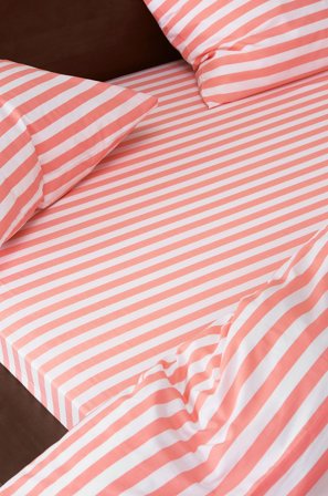 Jotex - Stretchlaken Korallrosa/hvit - KAYO - Kjøp Dra-på-laken hos Jotex