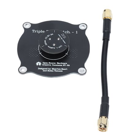 Triple Feed Patch Antenn 5.8GHz Cirkulärt Polariserade Drönarantenner