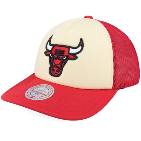Mitchell & Ness - NBA Rouge trucker Casquette - Chicago Bulls Vintage Block Cream/Red Trucker @ Hatstore