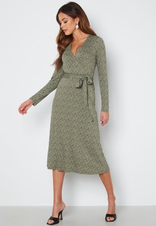 Happy Holly Katrine wrap dress Dotted Klær