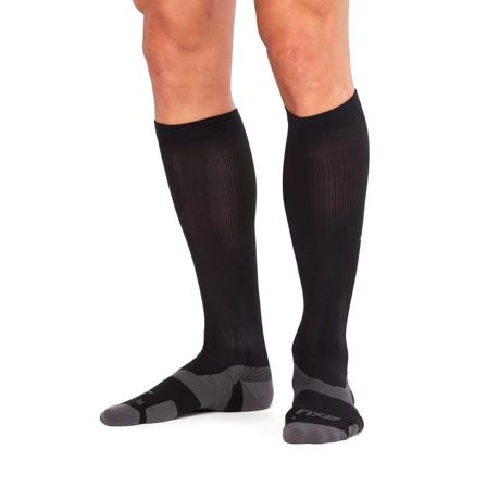 2XU VECTR Light Cushion Full Length Socks Unisex workout socks Black L1