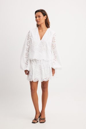 May Ridts x NAKD Anglaise Mini Skirt - Sommersæt - Hvid - EU 32