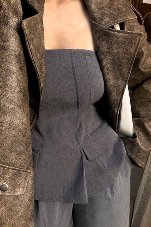 NA-KD - Korsettopp med belte - Korsett-topper - Grå - EU 40