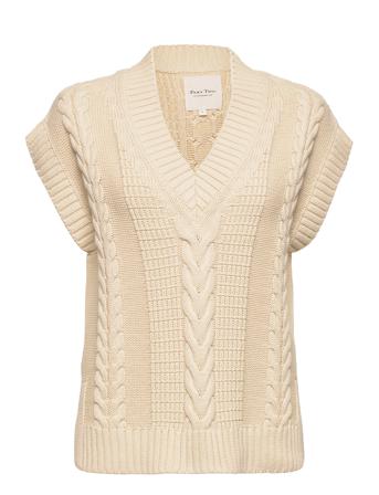 Nanepw Pu Beige Part Two